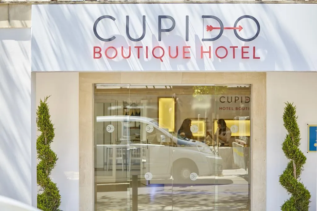 Lobby, El Cupido, Majorca