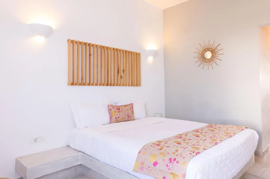 Room, Sunset Faros, Santorini