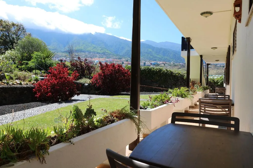 Terrace, Apartamentos Miranda, La Palma