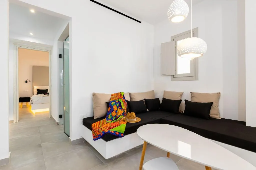 Room, Serapias Suites, Santorini