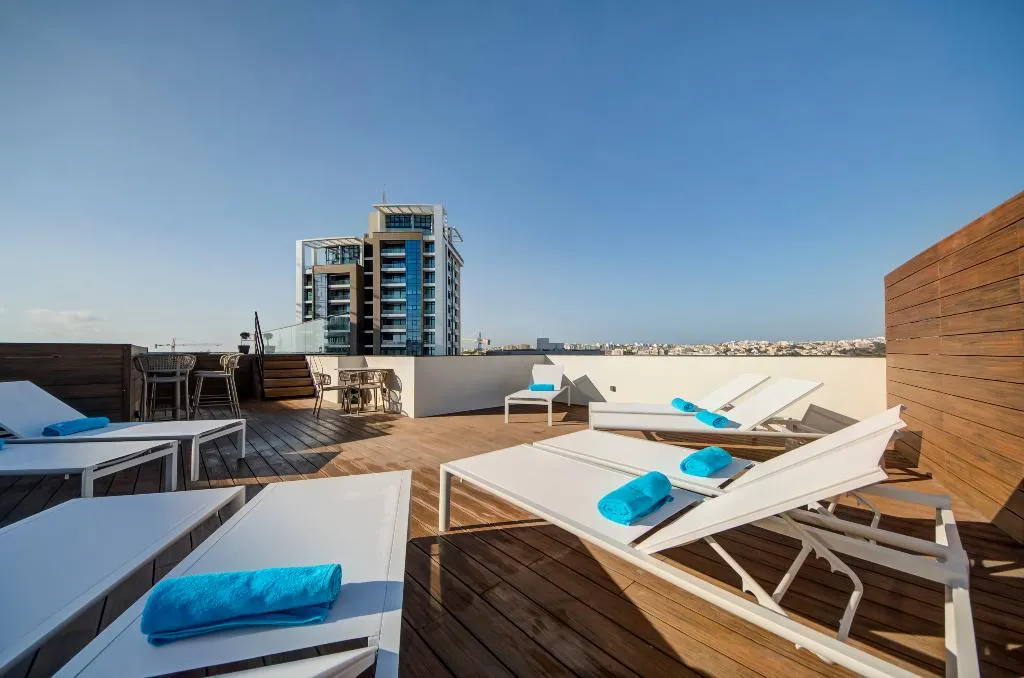 Pool, Noru Hotel, Malta