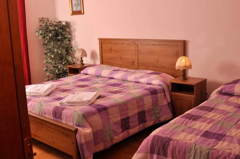 Double or Twin STANDARD Room, Gialel B&b, Rome