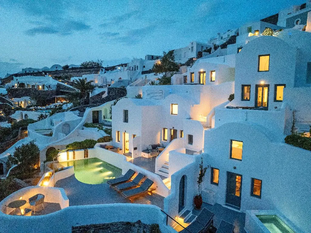 General view, IKIES Santorini, Santorini