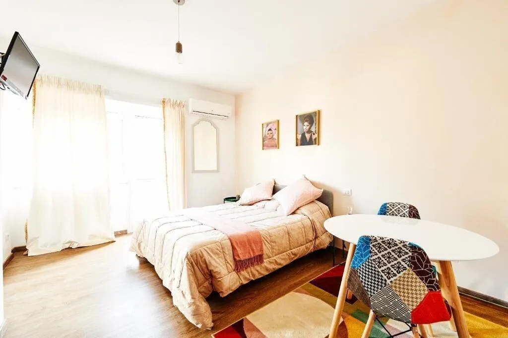Room, Bnb Drive In, Rome