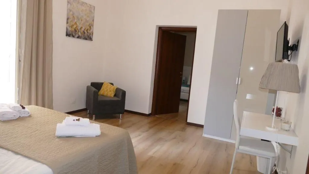 Room, Fusorario B&B, Catania