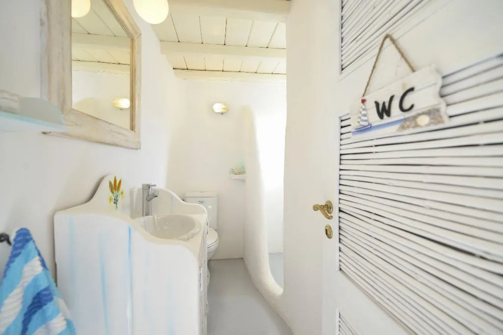 VILLA THREE BEDROOMS WITH PRIVATE POOL Room, Aiolos Villa Mykonos, Mykonos