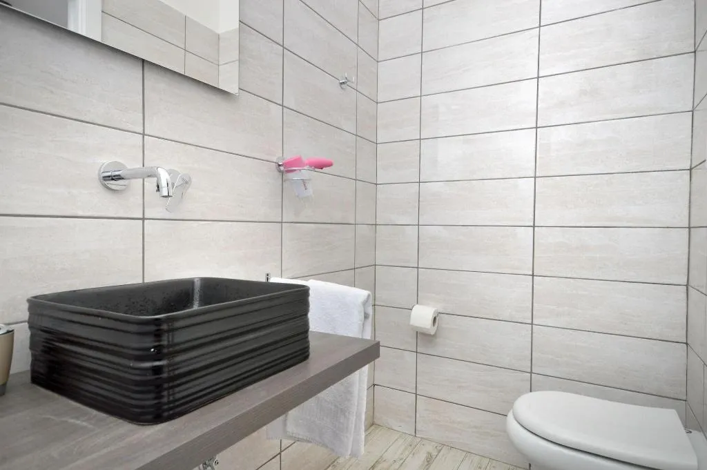 Room, B&B Central Station Napoli, Naples