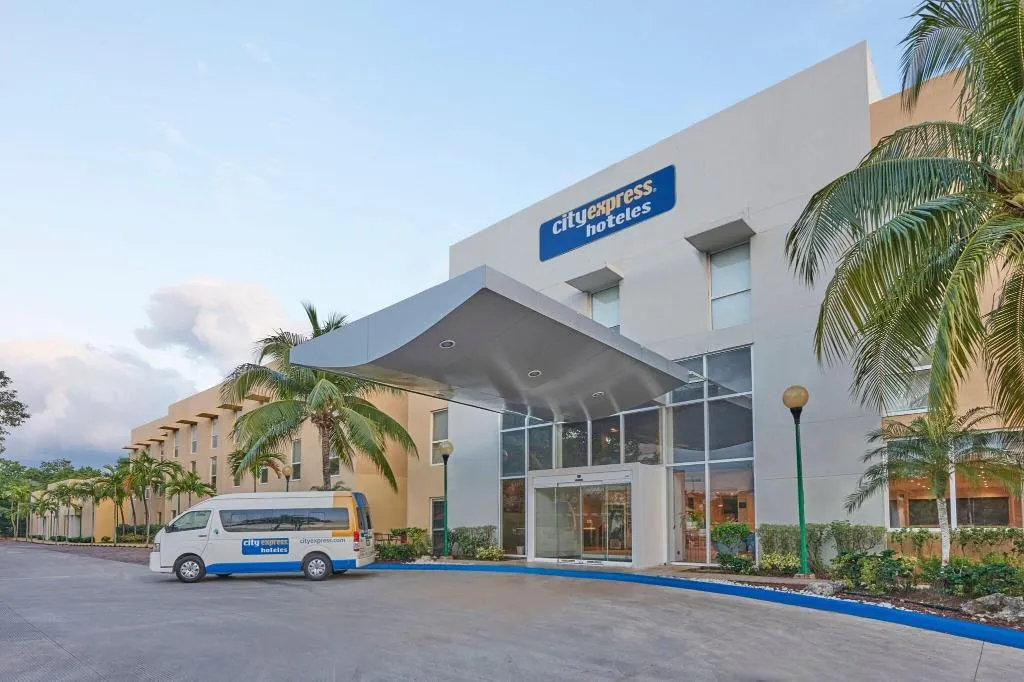 General view, City Express By Marriott Playa del Carmen, Playa Del Carmen