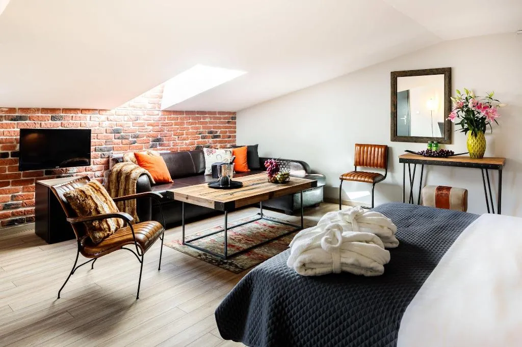 Room, Art & Garden Residence, Krakow