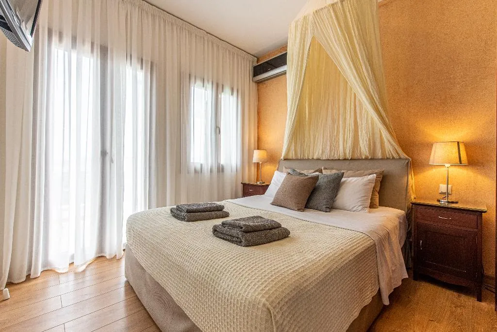 VILLA WITH PRIVATE POOL Room, Skiathos Gea Villas, Skiathos