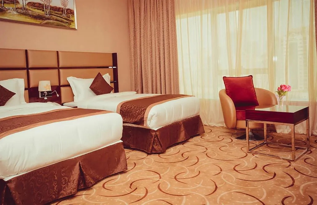Double or Twin DELUXE Room, Al Salam Grand Hotel, Dubai