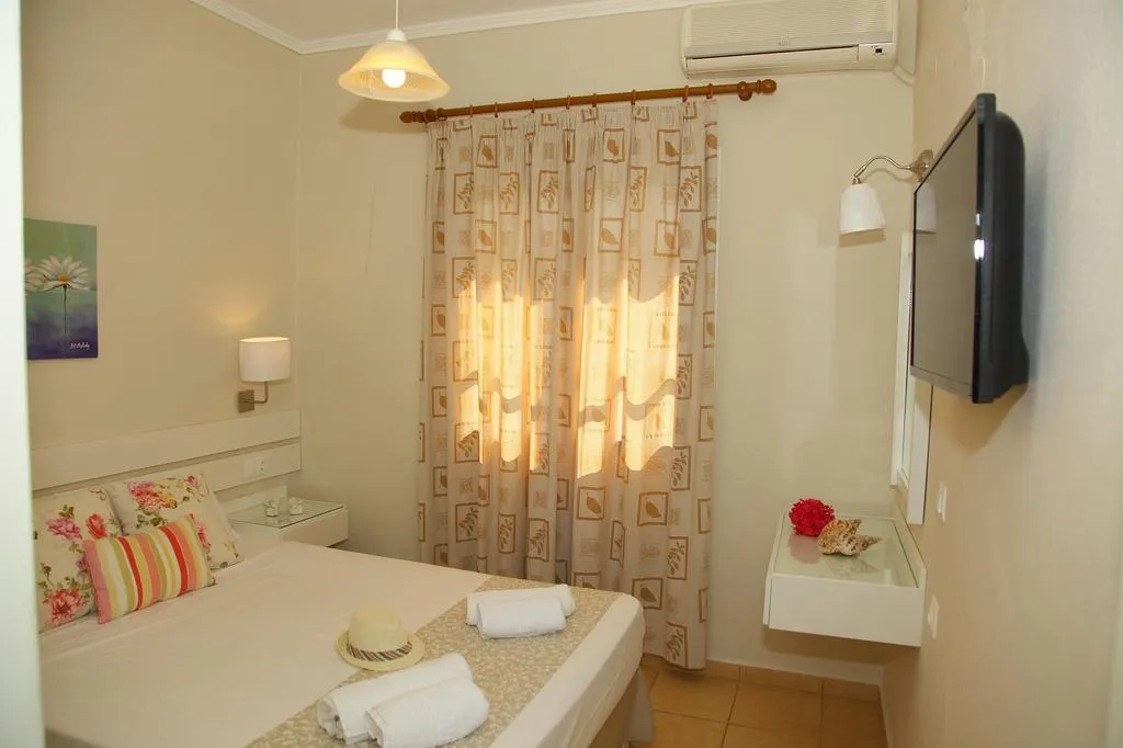 APARTMENT CAPACITY 4 Room, Blue Sky Apartments, Crete
