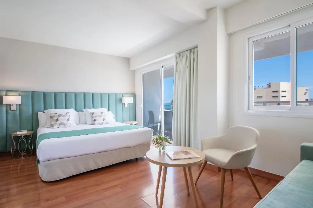 JUNIOR SUITE WITH BALCONY Room, Hotel Costa Malaga by Pierre & Vacances, Costa Del Sol