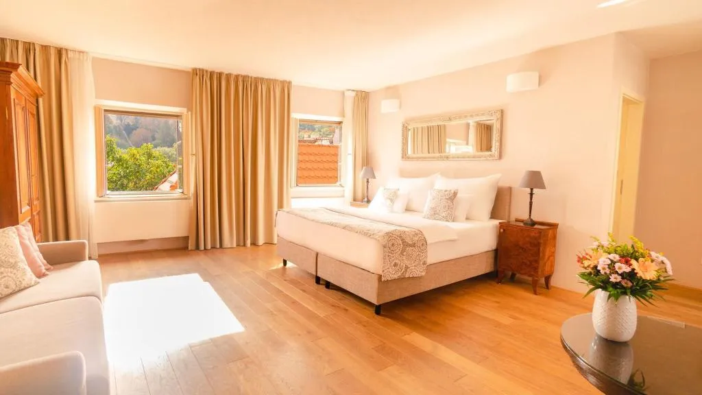 Room, Hotel Golden Key Prague, Prague
