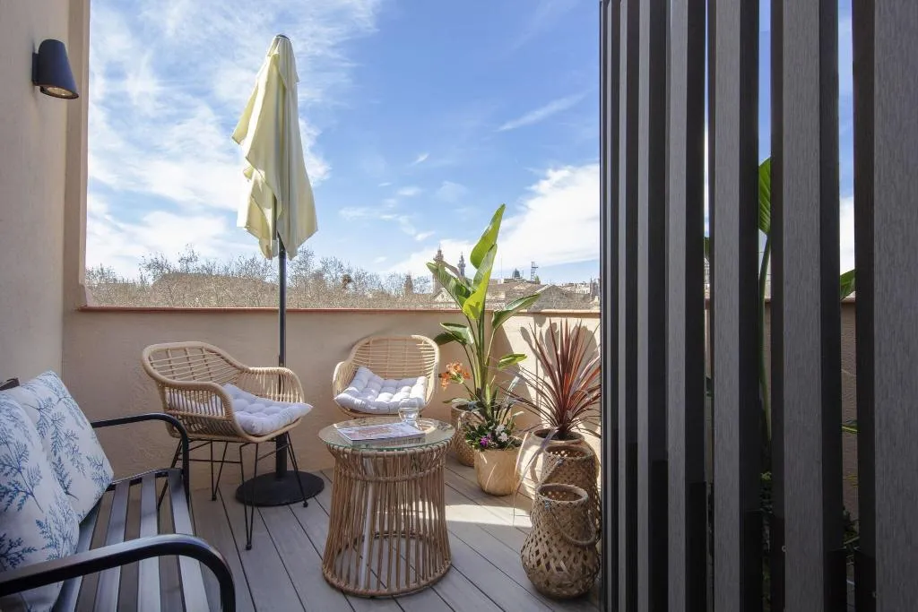 Room, Oasis, Barcelona