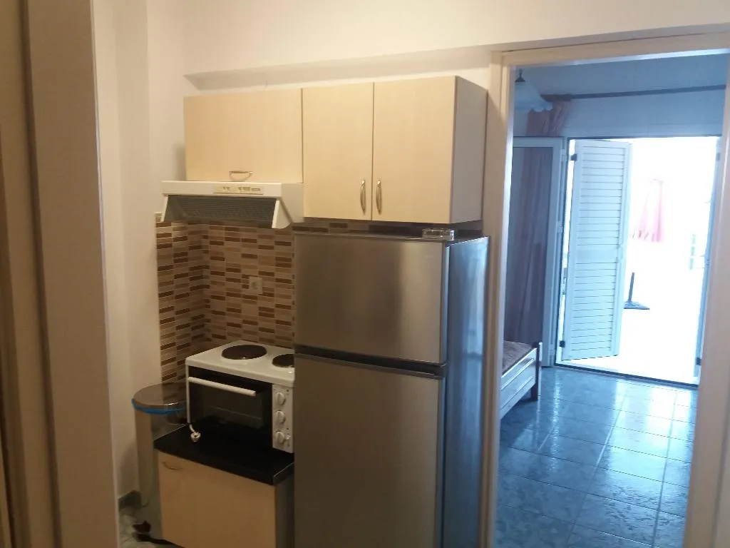 APARTMENT CAPACITY 5 Room, Harbour View, Kalamata