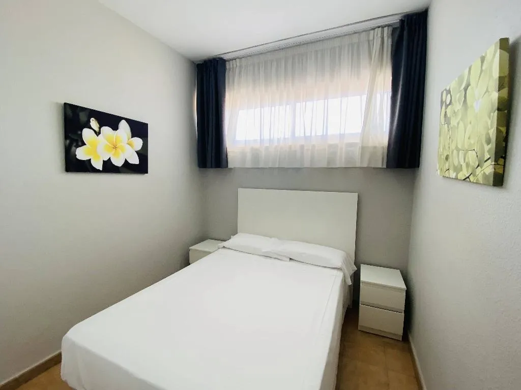 APARTMENT SIDE SEA VIEW TWO BEDROOMS Room, Hotel Los Jazmines, Costa Del Sol