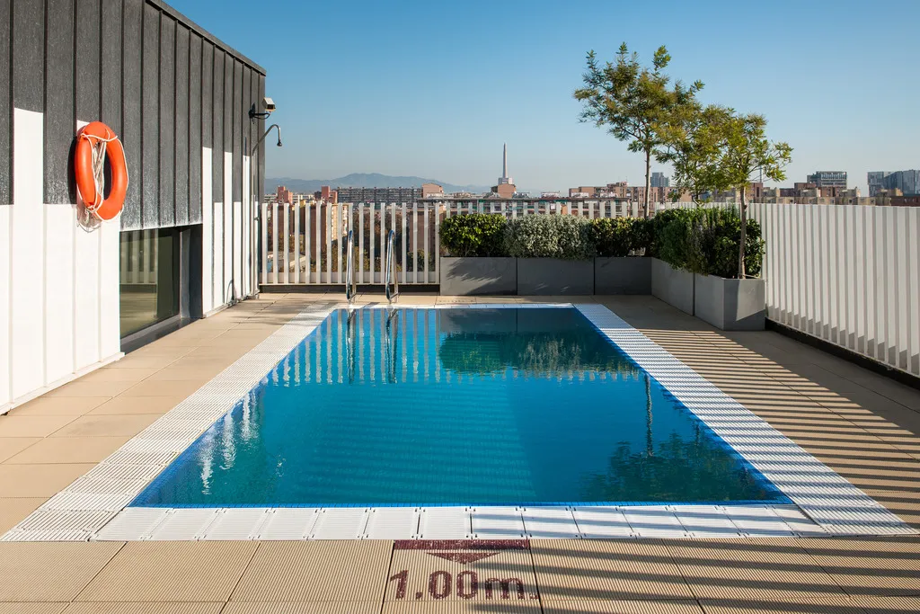Pool, Vincci Bit Hotel, Barcelona