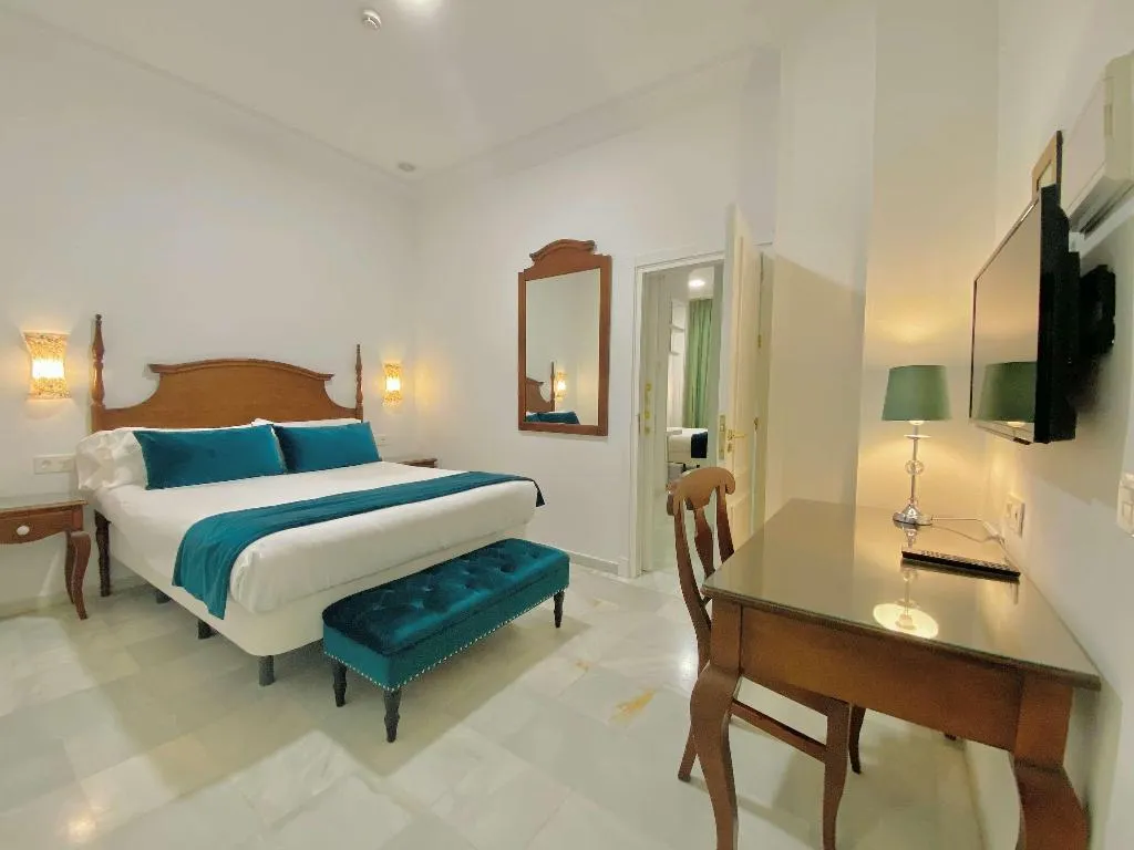 Room, Hotel Las Cortes De Cadiz, Costa De La Luz
