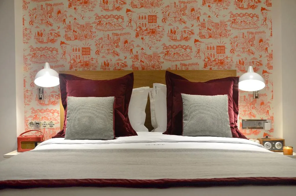 DOUBLE INNER Room, Browns Central Hotel, Lisbon