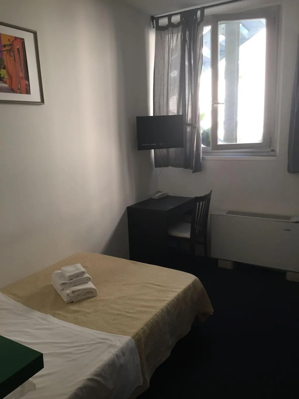SINGLE STANDARD Room, Hotel Lucania, Milan