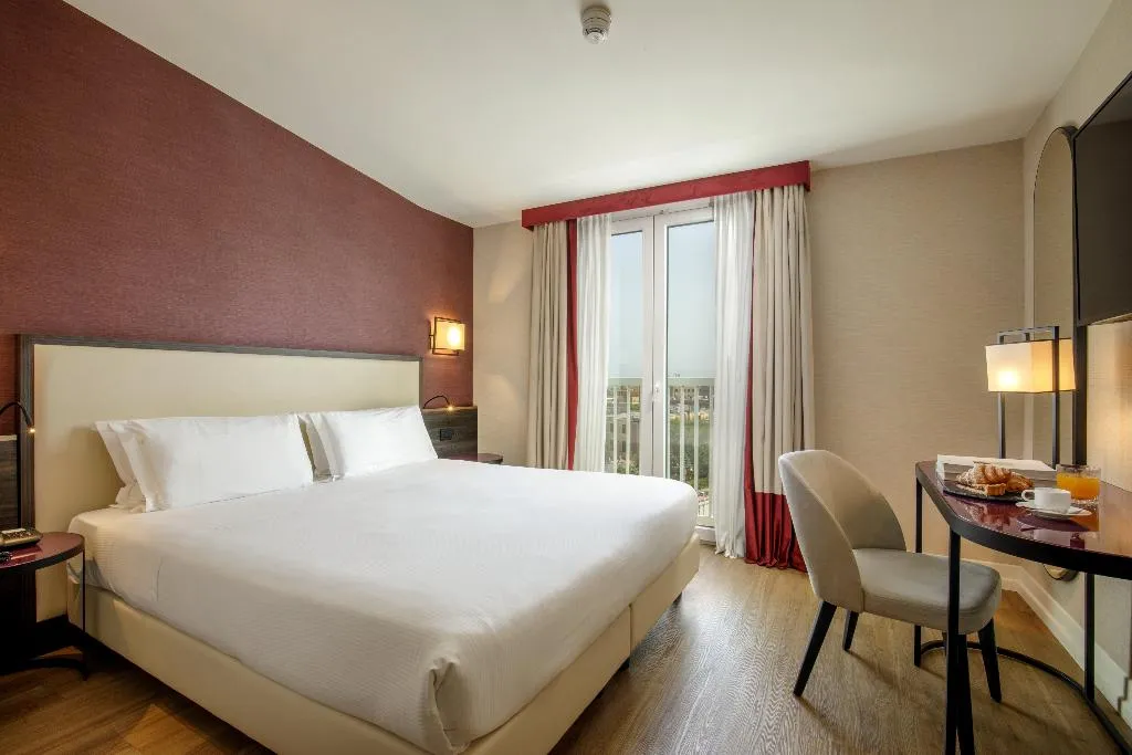DOUBLE CLASSIC Room, St. Martin, Rome