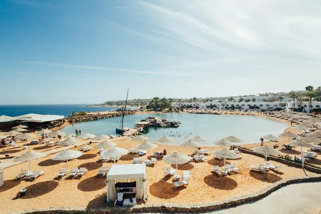 Double or Twin SEA VIEW Room, Domina Coral Bay Resort, Diving , Spa & Casino, Red Sea Riviera