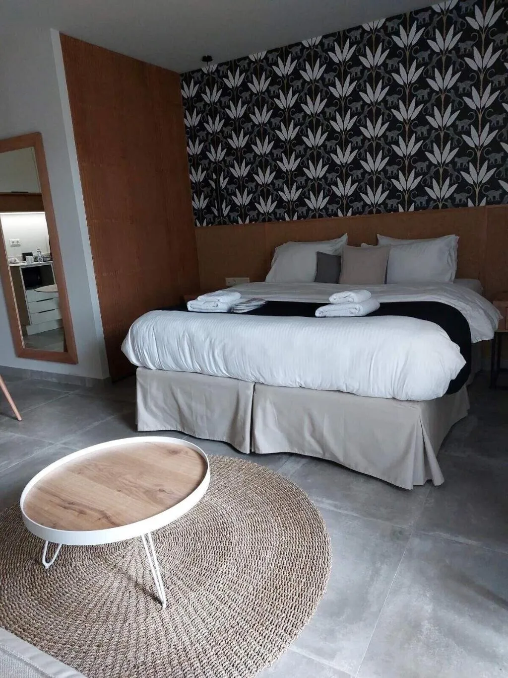 Room, Chapter 02 Gallery Suites, Crete
