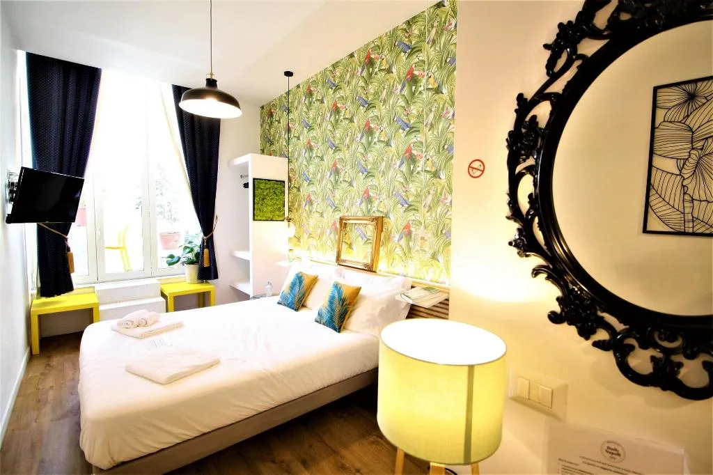 Room, Daily Napoli, Naples