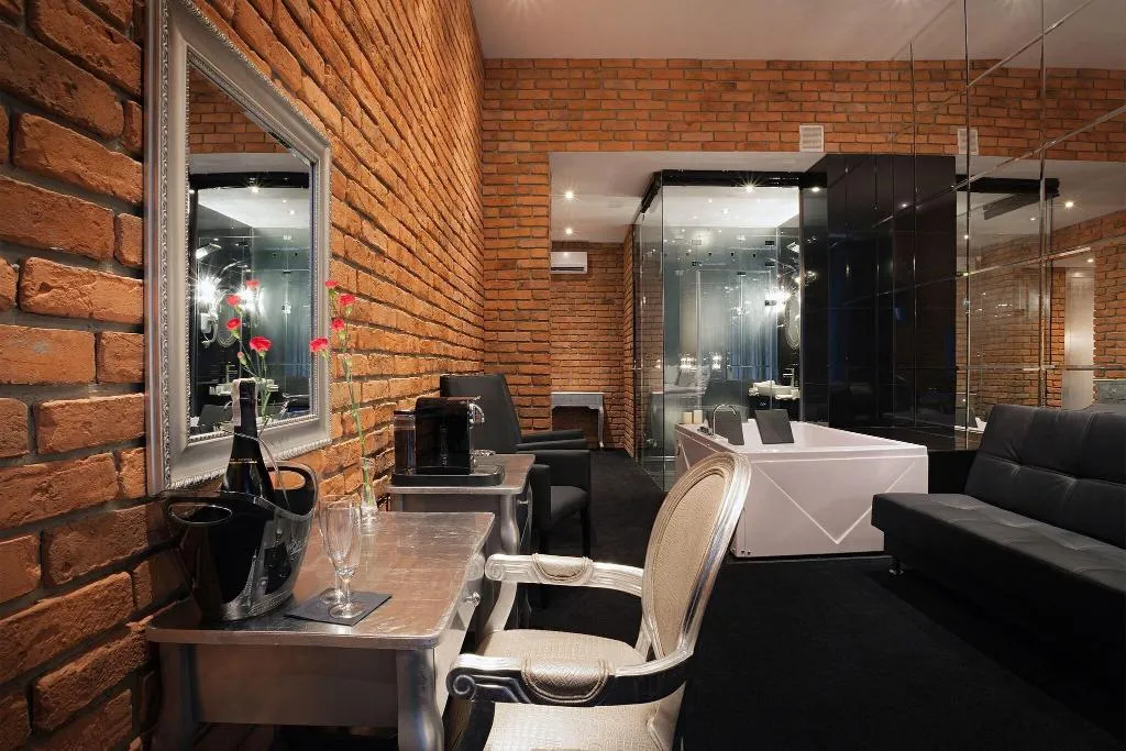 JUNIOR SUITE CITY VIEW Room, Betmanowska Main Square Residence, Krakow