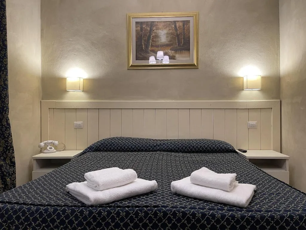 Room, Hotel Aurelia, Milan