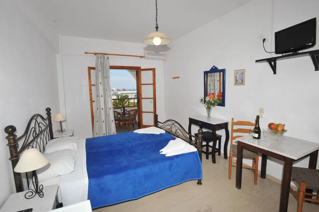 STUDIO COMFORT Room, Sunflower ApartHotel, Santorini