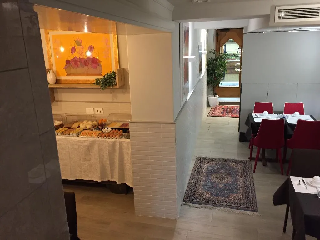 Restaurant, Bridge, Venice