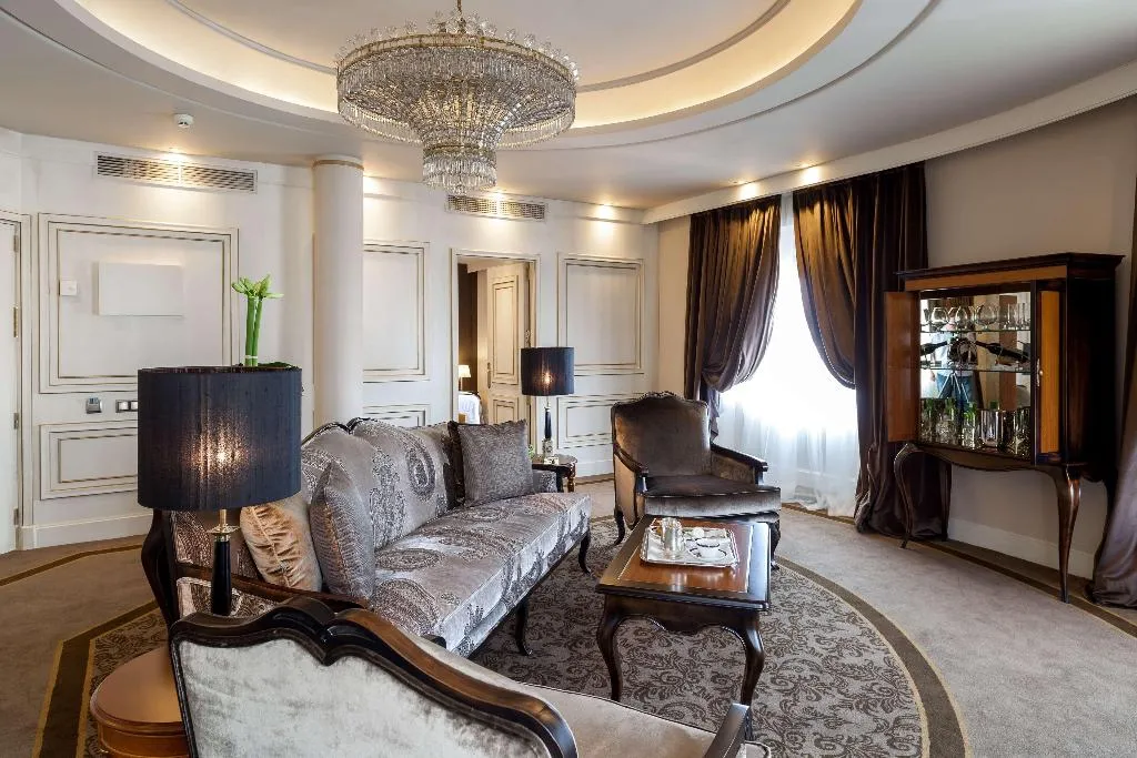 SUITE LUXURY Room, Wellington Hotel & Spa Madrid, Madrid