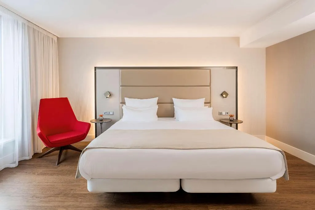 Room, NH Collection Berlin Mitte am Checkpoint Charlie, Berlin