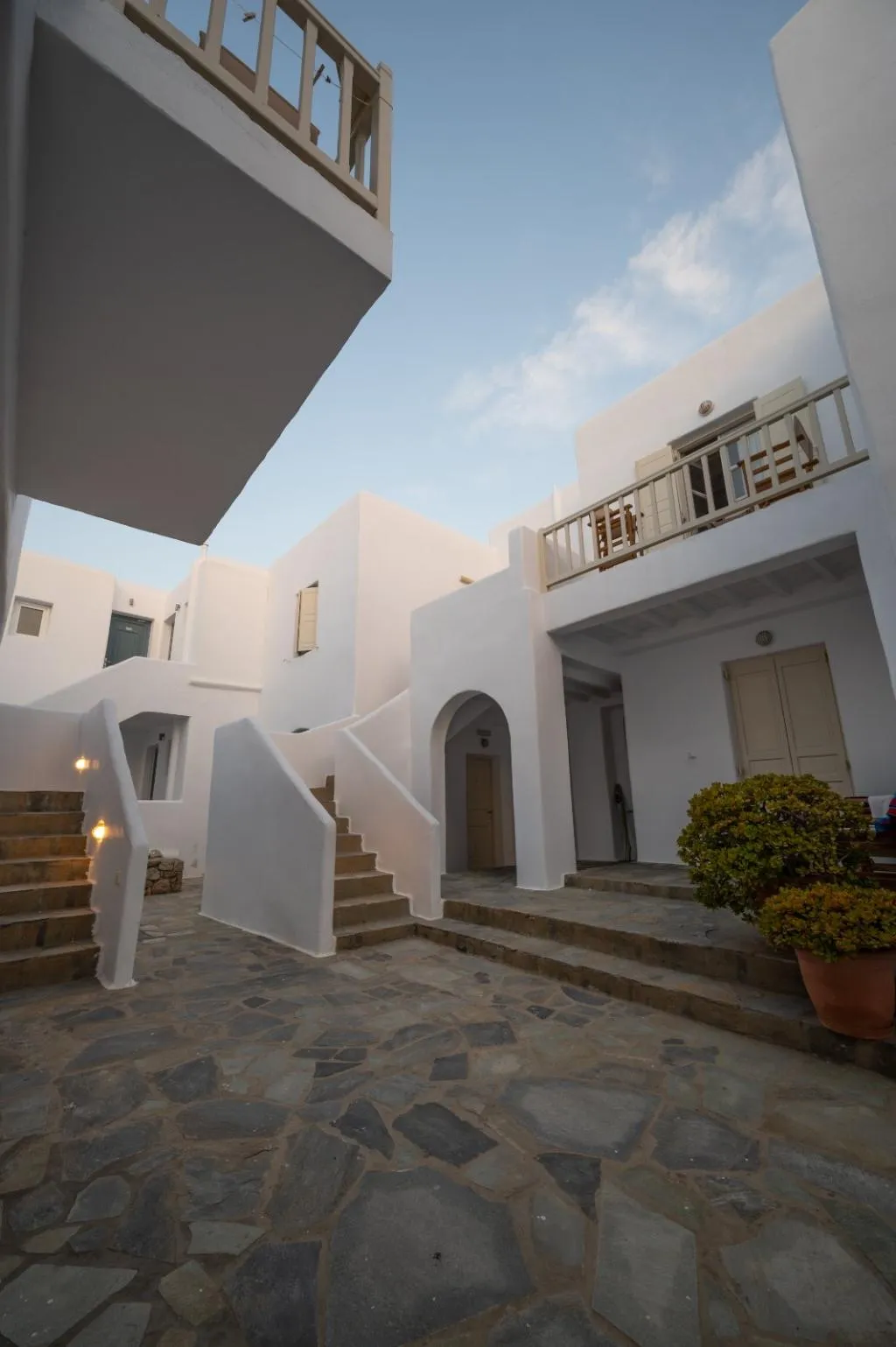 TRIPLE DELUXE WITH BALCONY Room, Mykonos Twins, Mykonos