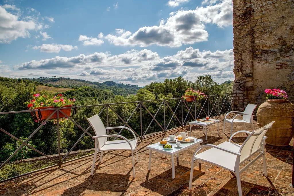 General view, Castello Valenzino, Perugia