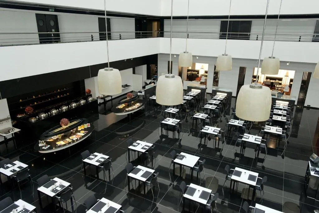 Lobby, Hilton Madrid Airport, Madrid