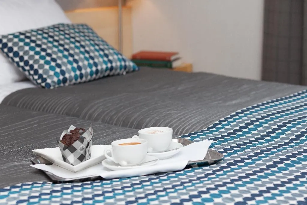 Room, Perla, Krakow
