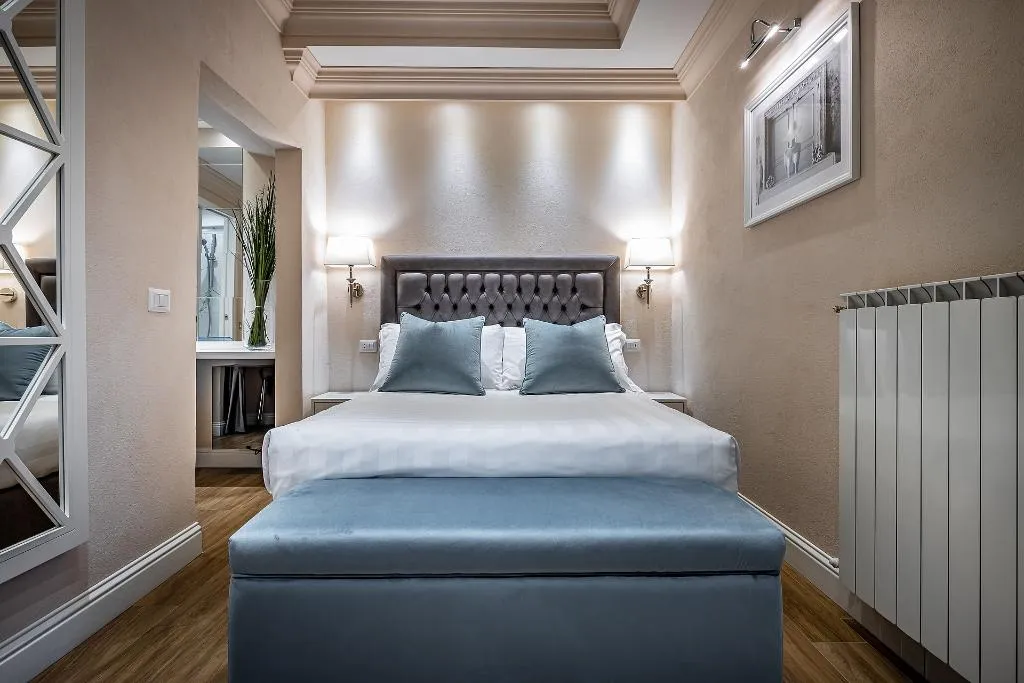 SINGLE SUPERIOR Room, Hotel Ungherese Small Luxury Hotel, Florence