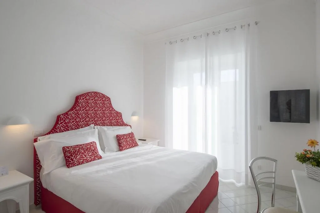 DOUBLE STANDARD Room, Tramonto D'oro, Naples