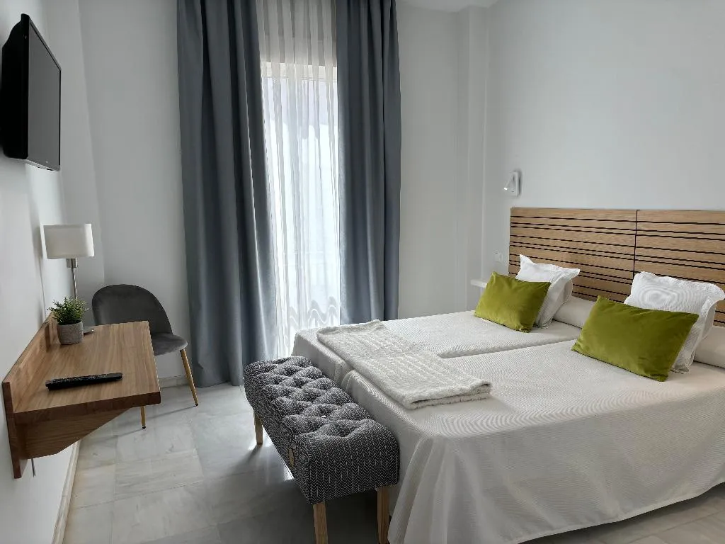 DOUBLE SINGLE USE STANDARD Room, Lince, Andalucia