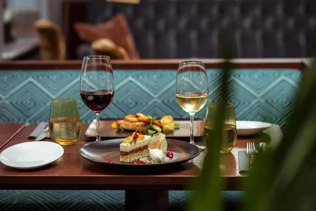 Restaurant, Grand Poet Hotel by Semarah, Riga