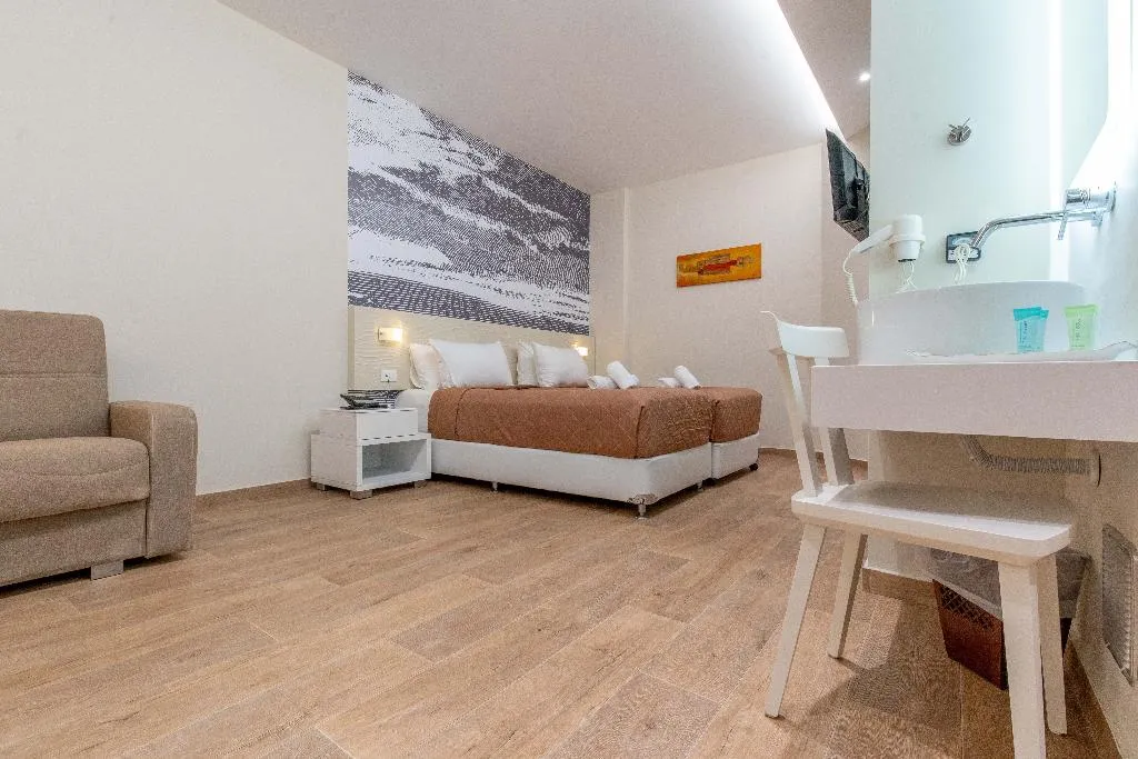 SINGLE STANDARD Room, Sunny Days Hotel, Rhodes