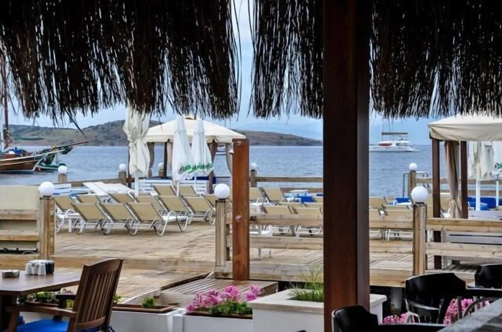 Beach, Beyaz Suite Hotel, Bodrum
