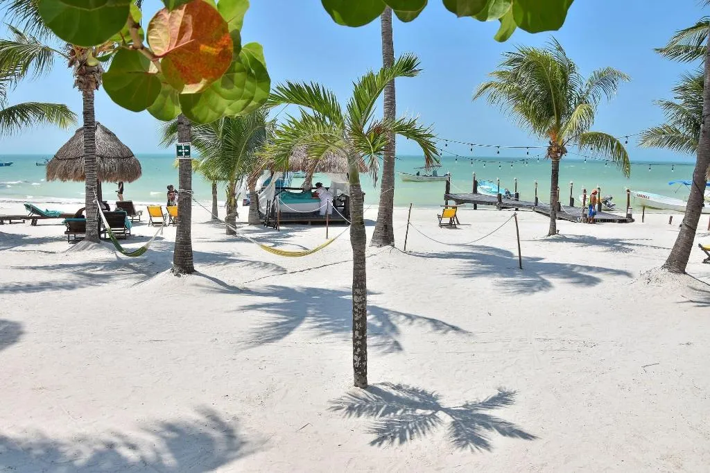 Beach, Amaita Beach Hotel, Cancun Area