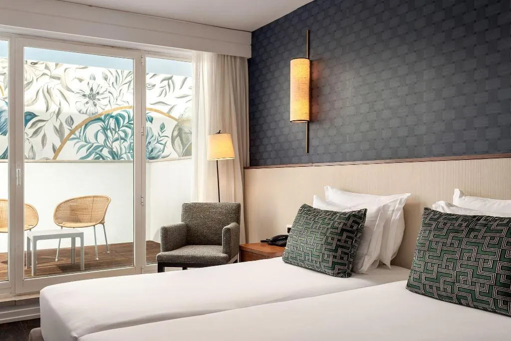 Room, Hotel Baía, Lisbon