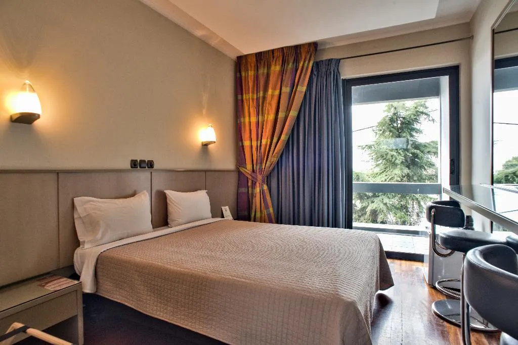 DOUBLE STANDARD Room, Pines, Athens