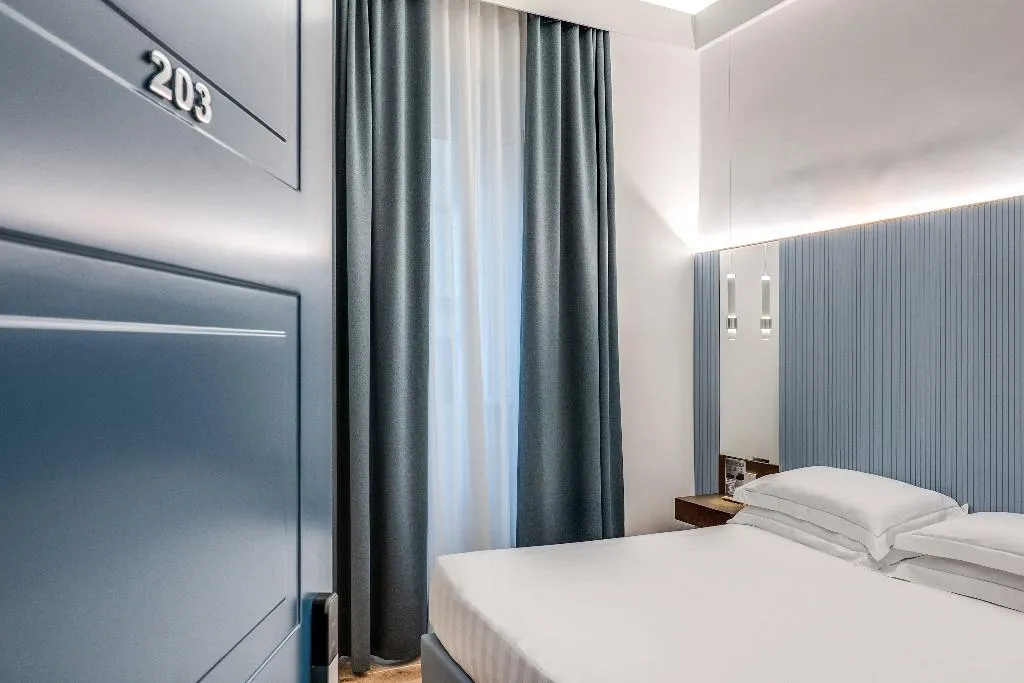 Double or Twin DELUXE Room, Relais Trevi 95 Boutique Hotel, Rome