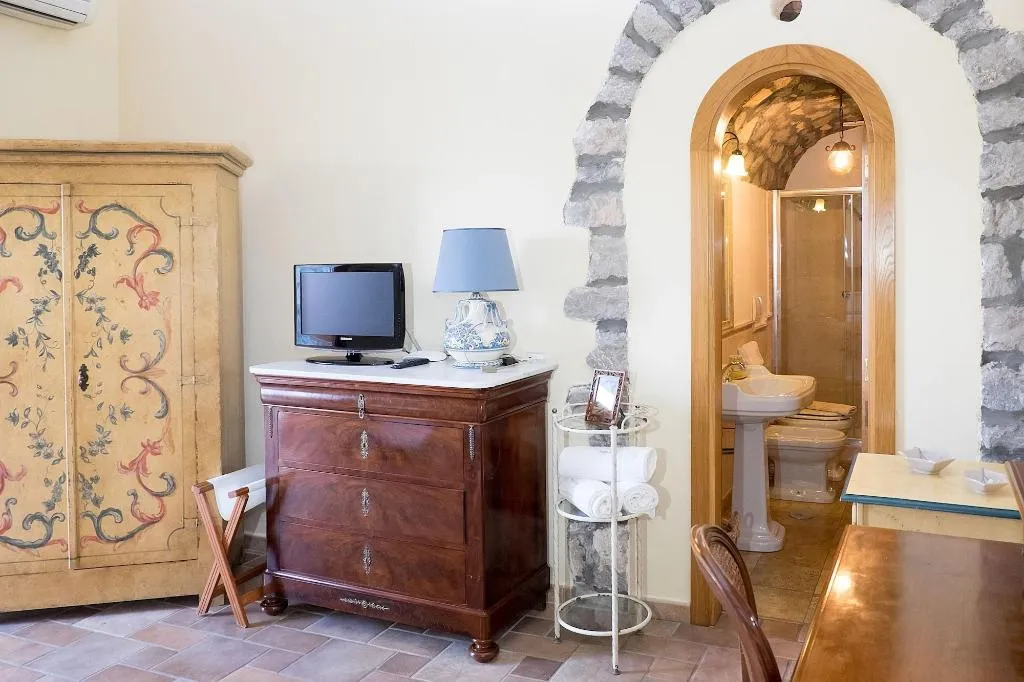 Room, Villa Ketty, Naples